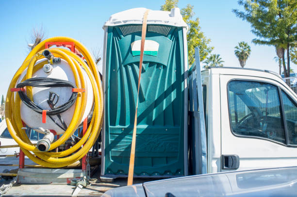 Best Affordable porta potty rental  in Cedar Falls, IA